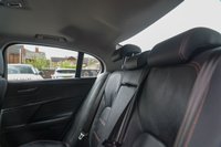 USED 2015 15 JAGUAR XE 2.0d Prestige Saloon 4dr Diesel Manual Euro 6 (s/s) (163 ps) 