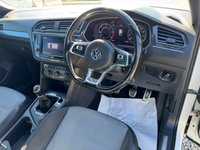 USED 2017 67 VOLKSWAGEN TIGUAN 2.0 TDI R-Line SUV 5dr Diesel Manual 4Motion Euro 6 (s/s) (150 ps) 