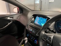 USED 2018 18 FORD FOCUS 1.0T EcoBoost ST-Line Hatchback 5dr Petrol Auto Euro 6 (s/s) (125 ps) 