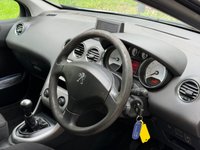 USED 2012 12 PEUGEOT 308 1.6 HDi SR Hatchback 5dr Diesel Manual Euro 5 (92 ps) 