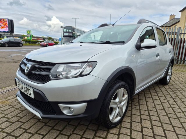 View our DACIA SANDERO STEPWAY