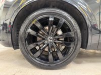 USED 2023 73 VOLKSWAGEN TOUAREG 3.0 TDI V6 R-Line Tech Plus Tiptronic 4Motion Euro 6 (s/s) 5dr *VAT QUALIFYING*BLACK PACK*