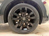 USED 2023 73 VOLKSWAGEN TOUAREG 3.0 TDI V6 R-Line Tech Plus Tiptronic 4Motion Euro 6 (s/s) 5dr *VAT QUALIFYING*BLACK PACK*