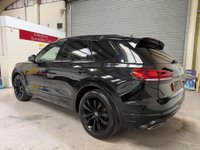 USED 2023 73 VOLKSWAGEN TOUAREG 3.0 TDI V6 R-Line Tech Plus Tiptronic 4Motion Euro 6 (s/s) 5dr *VAT QUALIFYING*BLACK PACK*