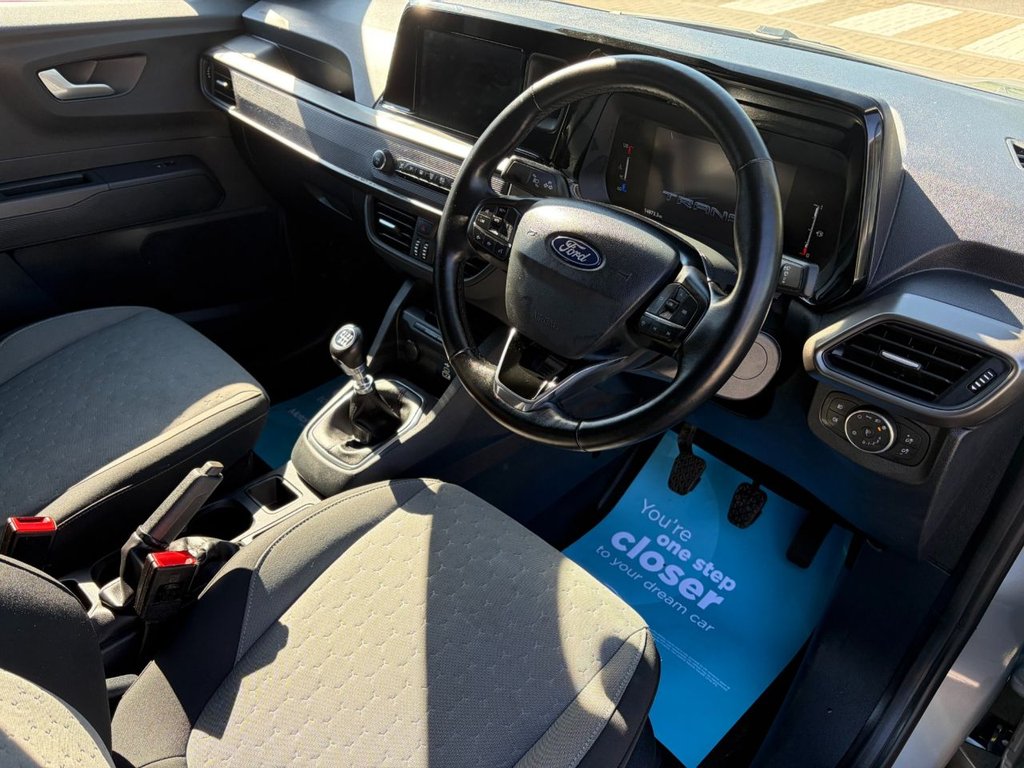 USED 2025 74 FORD TRANSIT COURIER LIMITED 1.0EcoBoost Petrol EU6 S/S SWB 125ps *A/C*KEYLESS ENTRY AND START*CAMERA*SENSORS*E/PACK*ALLOYS* LIMITED-PETROL-FULLY LOADED