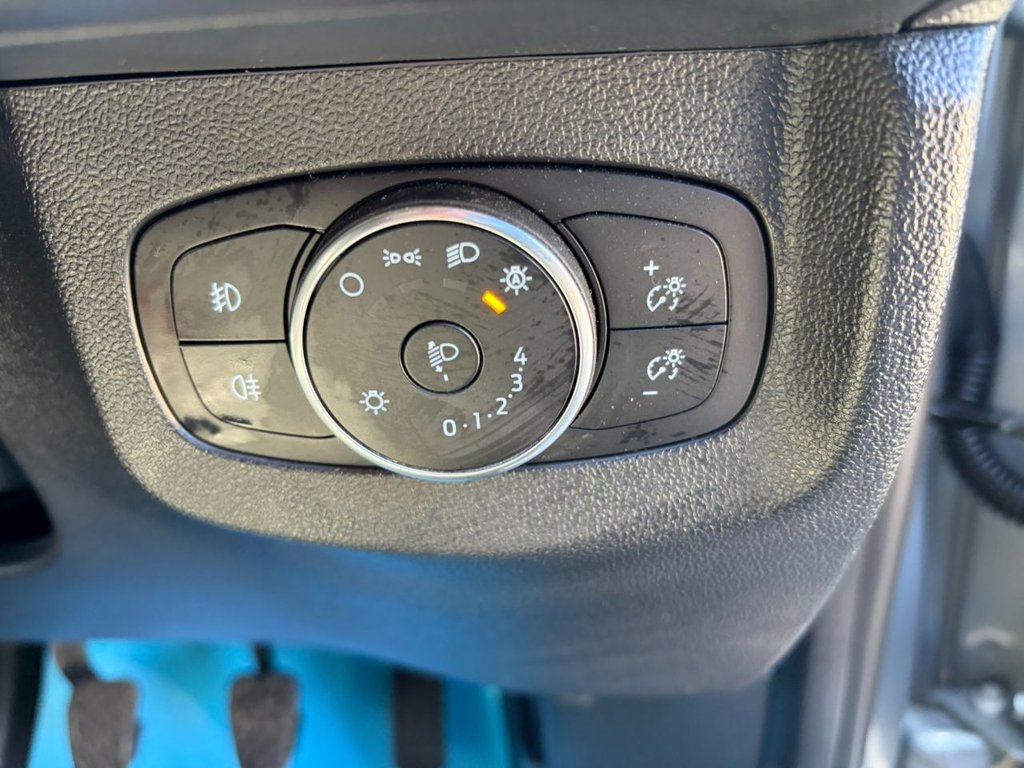 USED 2025 74 FORD TRANSIT COURIER LIMITED 1.0EcoBoost Petrol EU6 S/S SWB 125ps *A/C*KEYLESS ENTRY AND START*CAMERA*SENSORS*E/PACK*ALLOYS* LIMITED-PETROL-FULLY LOADED