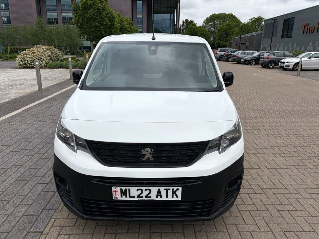 USED 2022 22 PEUGEOT PARTNER 1000 PROFESSIONAL 1.5BlueHDi EU6 S/S SWB 100ps *AIRCON*REV/SENSORS*E/PACK*CRUISE CONTROL*APPLE CARPLAY* EU6-SENSORS-A/C-E/P-100PS