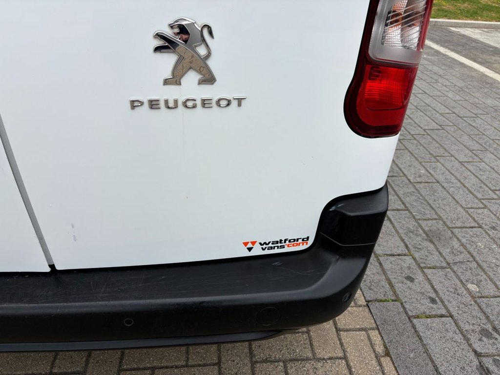 USED 2022 22 PEUGEOT PARTNER 1000 PROFESSIONAL 1.5BlueHDi EU6 S/S SWB 100ps *AIRCON*REV/SENSORS*E/PACK*CRUISE CONTROL*APPLE CARPLAY* EU6-SENSORS-A/C-E/P-100PS