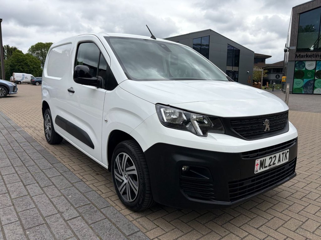 USED 2022 22 PEUGEOT PARTNER 1000 PROFESSIONAL 1.5BlueHDi EU6 S/S SWB 100ps *AIRCON*REV/SENSORS*E/PACK*CRUISE CONTROL*APPLE CARPLAY* EU6-SENSORS-A/C-E/P-100PS