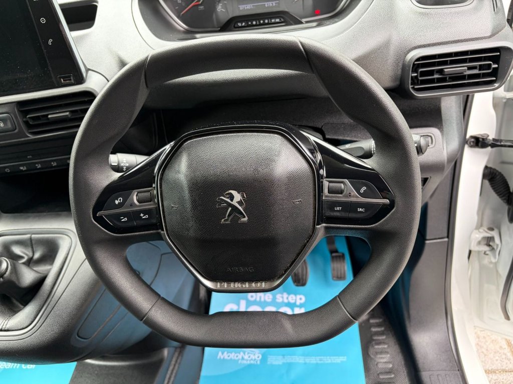 USED 2022 22 PEUGEOT PARTNER 1000 PROFESSIONAL 1.5BlueHDi EU6 S/S SWB 100ps *AIRCON*REV/SENSORS*E/PACK*CRUISE CONTROL*APPLE CARPLAY* EU6-SENSORS-A/C-E/P-100PS