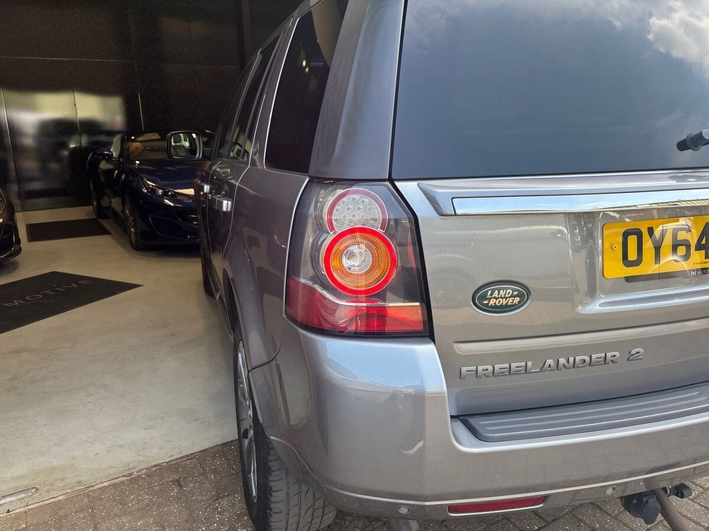 USED 2014 64 LAND ROVER FREELANDER 2 2.2 SD4 Metropolis SUV 5dr Diesel CommandShift 4WD Euro 5 (190 ps) STUNNING EXAMPLE|IVORY LEATHER