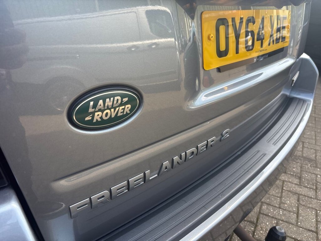 USED 2014 64 LAND ROVER FREELANDER 2 2.2 SD4 Metropolis SUV 5dr Diesel CommandShift 4WD Euro 5 (190 ps) STUNNING EXAMPLE|IVORY LEATHER