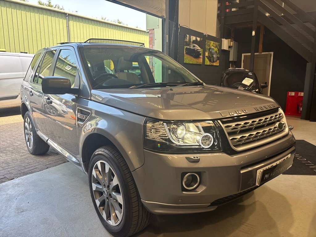 USED 2014 64 LAND ROVER FREELANDER 2 2.2 SD4 Metropolis SUV 5dr Diesel CommandShift 4WD Euro 5 (190 ps) STUNNING EXAMPLE|IVORY LEATHER