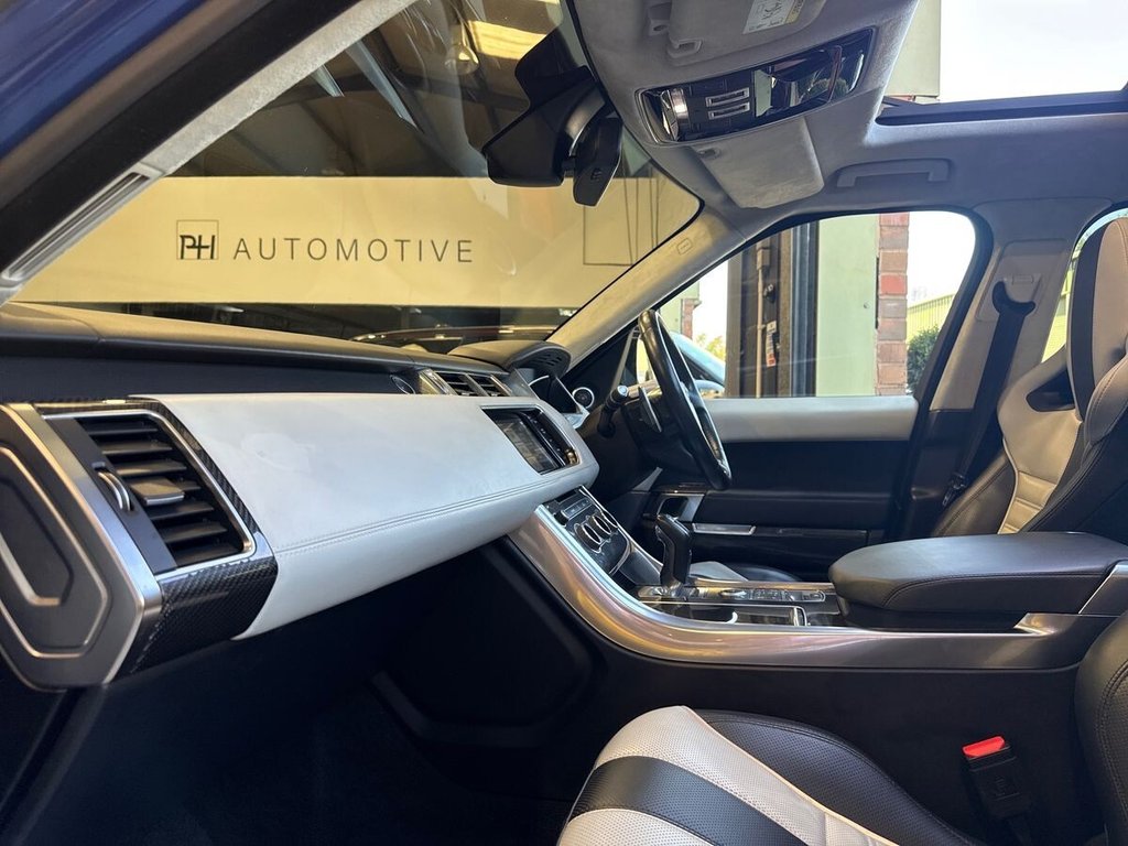 USED 2015 15 LAND ROVER RANGE ROVER SPORT 5.0 V8 SVR SUV 5dr Petrol Auto 4WD Euro 5 (s/s) (550 ps) 2 OWNERS|BEAUTIFUL EXAMPLE