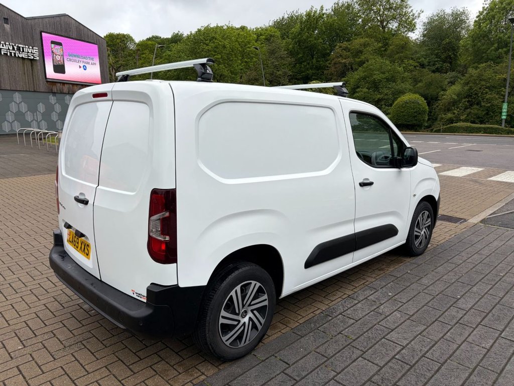 USED 2020 69 CITROEN BERLINGO **NO VAT**1000 ENTERPRISE 1.5BlueHDi EU6 S/S SWB 100ps *AIRCON*SATNAV*SENSORS*E/PACK*APPLE CARPLAY* NO VAT-A/C-SATNAV-SENSORS-E/P