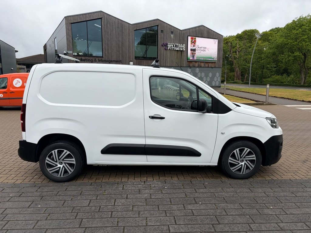 USED 2020 69 CITROEN BERLINGO **NO VAT**1000 ENTERPRISE 1.5BlueHDi EU6 S/S SWB 100ps *AIRCON*SATNAV*SENSORS*E/PACK*APPLE CARPLAY* NO VAT-A/C-SATNAV-SENSORS-E/P