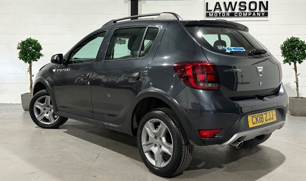 USED 2018 18 DACIA SANDERO STEPWAY 0.9 TCe Essential Hatchback 5dr Petrol Manual Euro 6 (s/s) (90 ps) 