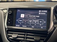 USED 2019 19 PEUGEOT 2008 1.2 PureTech GPF GT Line SUV 5dr Petrol EAT Euro 6 (s/s) (110 ps) APPLE CAR PLAY AND ANDROID AUTO