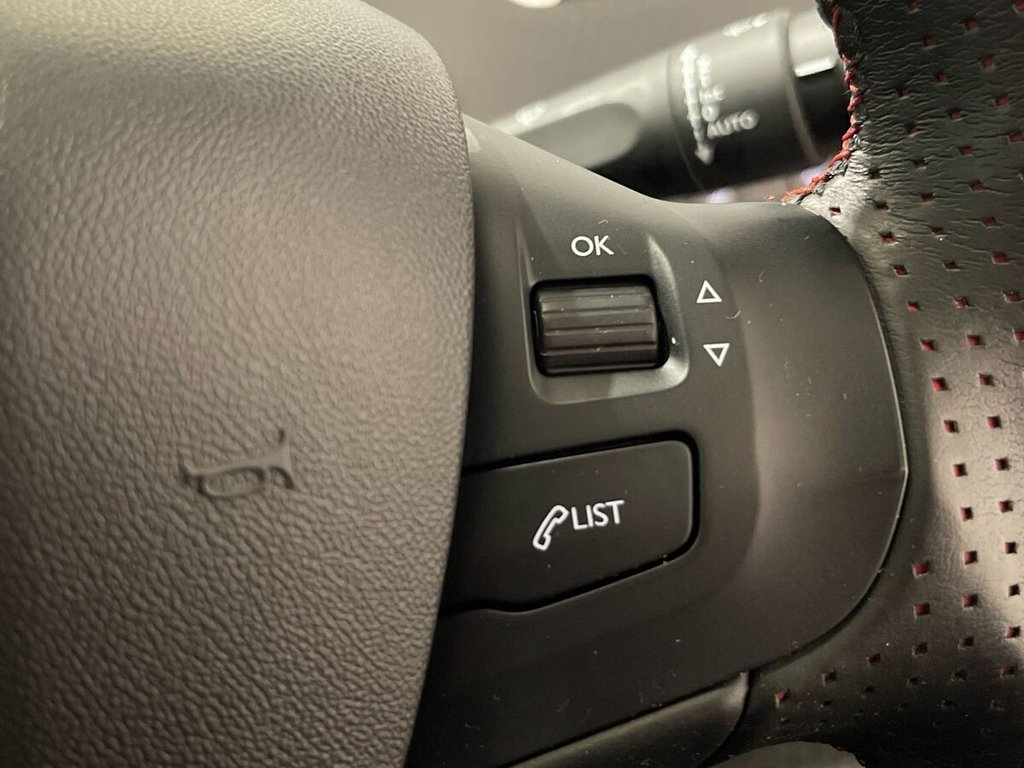 USED 2019 19 PEUGEOT 2008 1.2 PureTech GPF GT Line SUV 5dr Petrol EAT Euro 6 (s/s) (110 ps) APPLE CAR PLAY AND ANDROID AUTO