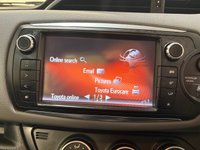 USED 2015 65 TOYOTA YARIS 1.33 Dual VVT-i Icon Hatchback 5dr Petrol Manual Euro 5 Euro 5 (99 ps) &pound;35 Road Tax-Great Economy-Sat Nav