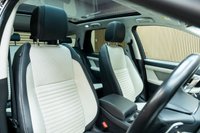 USED 2021 71 LAND ROVER DISCOVERY SPORT 1.5 P300e 12.2kWh R-Dynamic HSE SUV 5dr Petrol Plug-in Hybrid Auto 4WD Euro 6 (s/s) (309 ps) Panoramic Roof