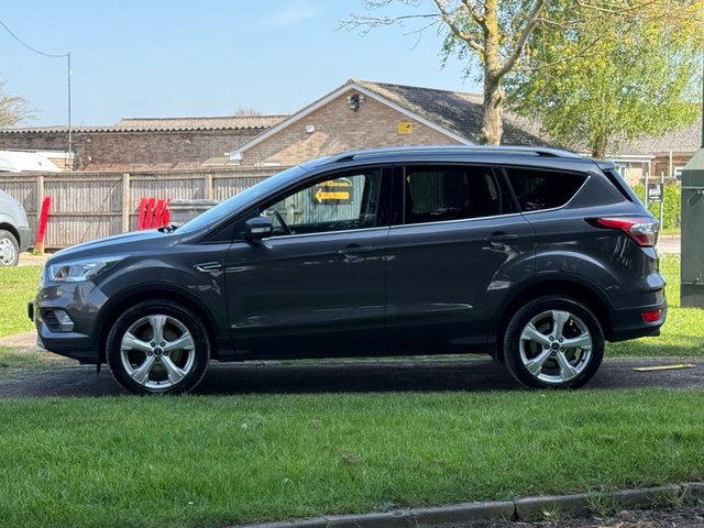 View our FORD KUGA