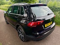 USED 2018 67 VOLKSWAGEN TIGUAN 2.0 TDI SE Navigation SUV 5dr Diesel Manual 4Motion Euro 6 (s/s) (150 ps) + SERVICE HISTORY + 18" ALLOY WHEELS + SIX (6) SPEED MANUAL GEARBOX + DAYTIME RUNNING LIGHTS + 4 WHEEL DRIVE (4MOTION) + SATELLITE NAVIGATION + AUTO HEADLIGHTS + FRONT AND REAR PARKING SENSORS + DUAL CLIMATE CONTROL + CRUISE CONTROL + BLUETOOTH / TELEPHONE PREPARATION + RADIO / USB / DAB / MP3 PLAYER + MUCH MUCH MORE...