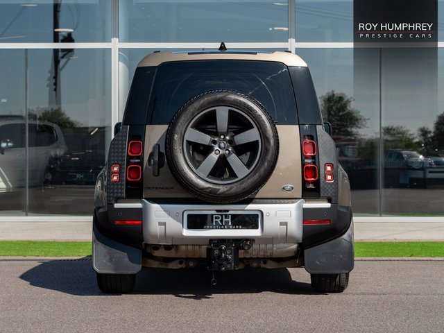 View our LAND ROVER DEFENDER