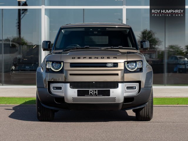 View our LAND ROVER DEFENDER