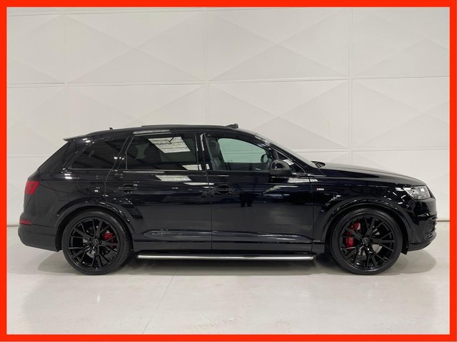 View our AUDI Q7