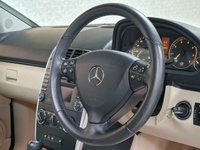 USED 2010 10 MERCEDES-BENZ A-CLASS 1.7 A180 Avantgarde SE Hatchback 5dr Petrol CVT (166 g/km, 116 bhp) 16 SERVICES | 13 MAIN DEALER