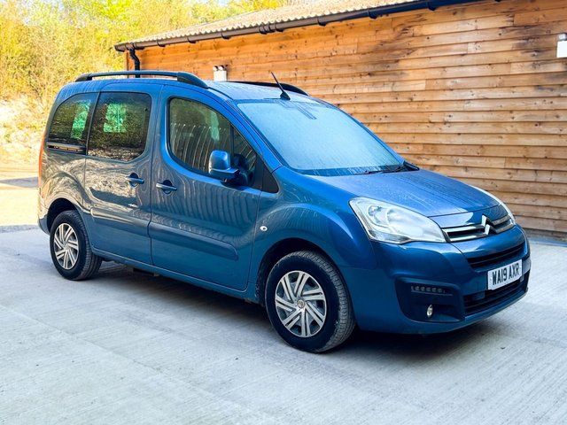 View our CITROEN BERLINGO MULTISPACE