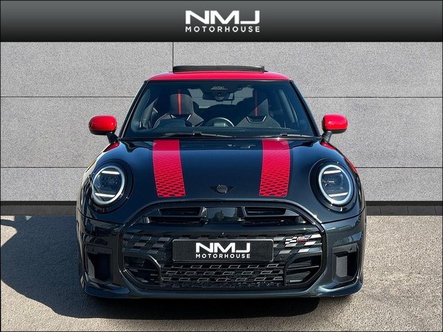 View our MINI COOPER