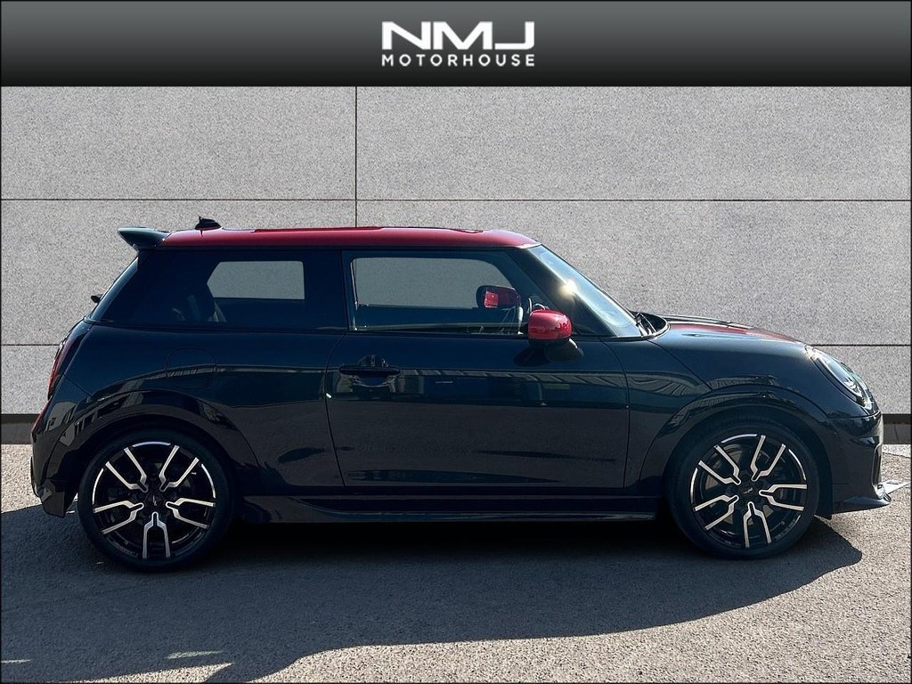 USED 2024 24 MINI COOPER 2.0S Sport Steptronic Euro 6 (s/s) 3dr 9.9%APR LVL 3 PACK LOW MILEAGE