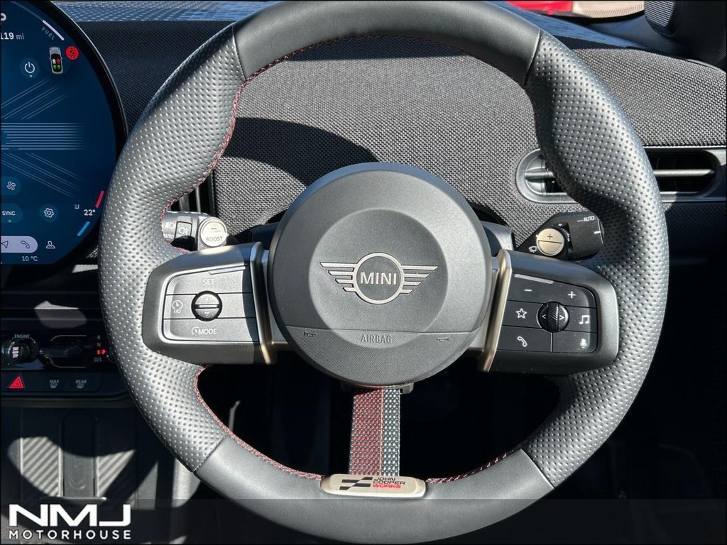 USED 2024 24 MINI COOPER 2.0S Sport Steptronic Euro 6 (s/s) 3dr 9.9%APR LVL 3 PACK LOW MILEAGE