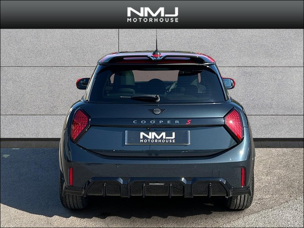 USED 2024 24 MINI COOPER 2.0S Sport Steptronic Euro 6 (s/s) 3dr 9.9%APR LVL 3 PACK LOW MILEAGE