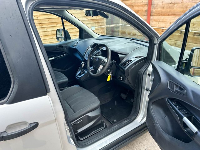 View our FORD GRAND TOURNEO CONNECT