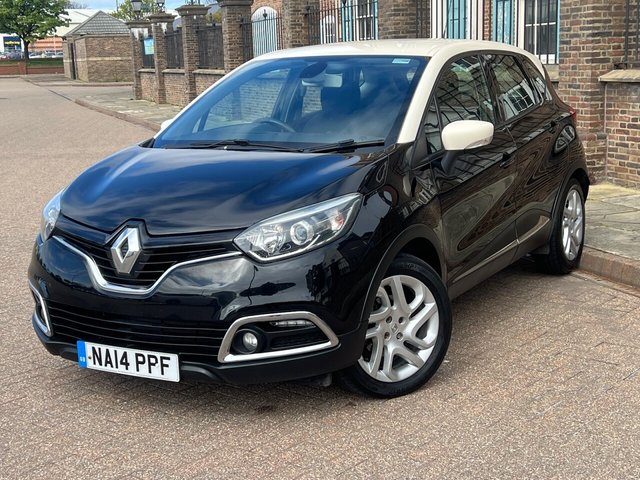 View our RENAULT CAPTUR