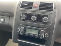 USED 2011 11 VOLKSWAGEN TOURAN 1.6 TDI S MPV 5dr Diesel Manual Euro 5 (90 ps) FEW AGE RELATED MARKS