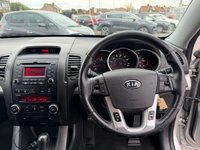 USED 2012 60 KIA SORENTO 2.2 CRDi KX-2 SUV 5dr Diesel Auto AWD Euro 5 (194 bhp) 