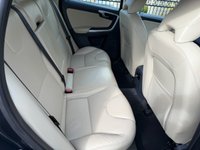 USED 2017 17 VOLVO XC60 2.4 D4 SE Lux Nav SUV 5dr Diesel Auto AWD Euro 6 (s/s) (190 ps) 60000 Miles Full Service History+Bluetooth+Full Leather+Heated Seats+Navigation+More