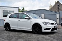USED 2016 VOLKSWAGEN GOLF 2.0 TDI BlueMotion Tech R-Line Edition Hatchback 5dr Diesel Manual Euro 6 (s/s) (150 ps) **Sunroof, 18" Alloys**