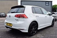 USED 2016 VOLKSWAGEN GOLF 2.0 TDI BlueMotion Tech R-Line Edition Hatchback 5dr Diesel Manual Euro 6 (s/s) (150 ps) **Sunroof, 18" Alloys**