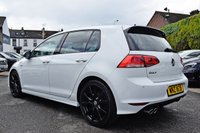USED 2016 VOLKSWAGEN GOLF 2.0 TDI BlueMotion Tech R-Line Edition Hatchback 5dr Diesel Manual Euro 6 (s/s) (150 ps) **Sunroof, 18" Alloys**