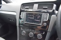 USED 2016 VOLKSWAGEN GOLF 2.0 TDI BlueMotion Tech R-Line Edition Hatchback 5dr Diesel Manual Euro 6 (s/s) (150 ps) **Sunroof, 18" Alloys**