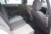USED 2016 VOLKSWAGEN GOLF 2.0 TDI BlueMotion Tech R-Line Edition Hatchback 5dr Diesel Manual Euro 6 (s/s) (150 ps) **Sunroof, 18" Alloys**