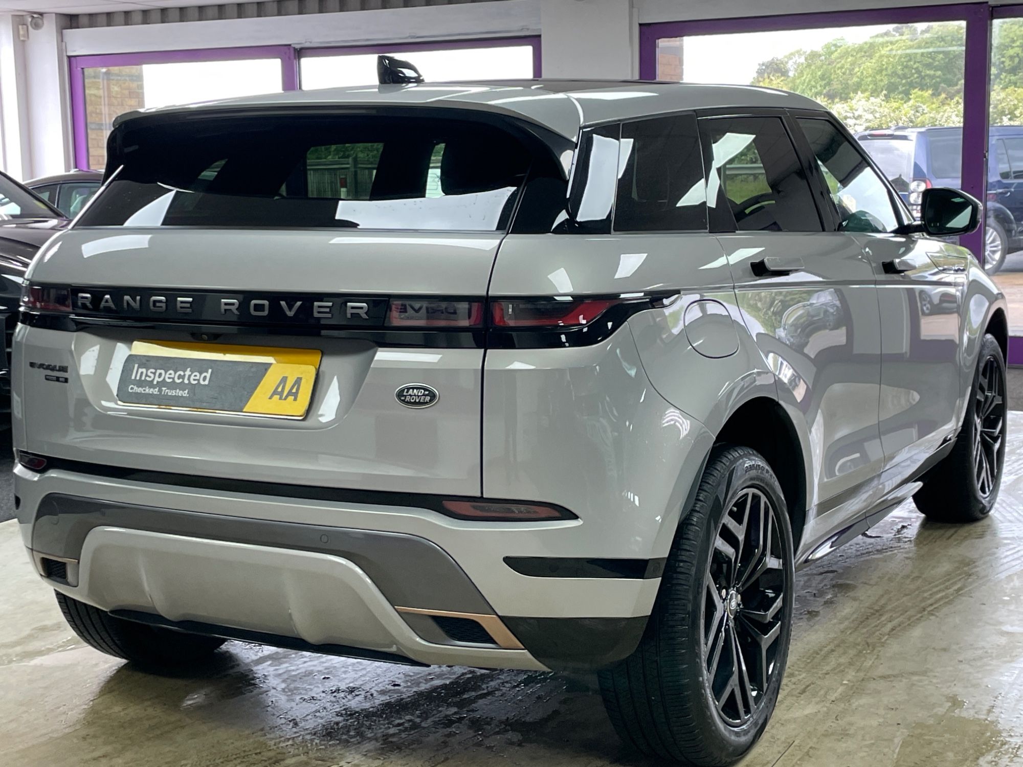 USED 2019 19 LAND ROVER RANGE ROVER EVOQUE 2.0 P200 MHEV R-Dynamic SE SUV 5dr Petrol Auto 4WD Euro 6 (s/s) (200 ps) 