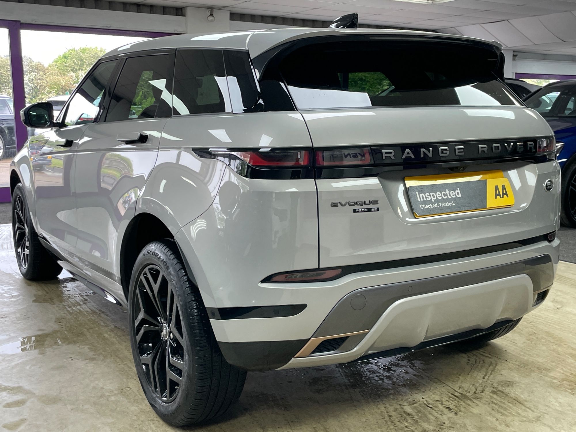 USED 2019 19 LAND ROVER RANGE ROVER EVOQUE 2.0 P200 MHEV R-Dynamic SE SUV 5dr Petrol Auto 4WD Euro 6 (s/s) (200 ps) 
