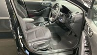 USED 2018 68 HYUNDAI IONIQ 1.6 h-GDi GPF SE Hatchback 5dr Petrol Hybrid DCT Euro 6 (s/s) (141 ps) 