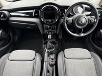 USED 2015 65 MINI HATCH 1.5 Cooper Hatchback 5dr Petrol Automatic Euro 6 (s/s) (136 ps) + SERVICE HISTORY + 17" ALLOY WHEELS + AUTOMATIC GEARBOX + DAYTIME RUNNING LIGHTS + CHILI PACK + 1/2 LEATHER SEATS + &pound;35 ROAD TAX + AUTO HEADLIGHTS + FRONT AND REAR PARKING SENSORS + REAR PRIVACY GLASS + DUAL CLIMATE CONTROL + CRUISE CONTROL + BLUETOOTH / TELEPHONE PREPARATION + RADIO / USB / DAB / MP3 PLAYER + MUCH MUCH MORE...